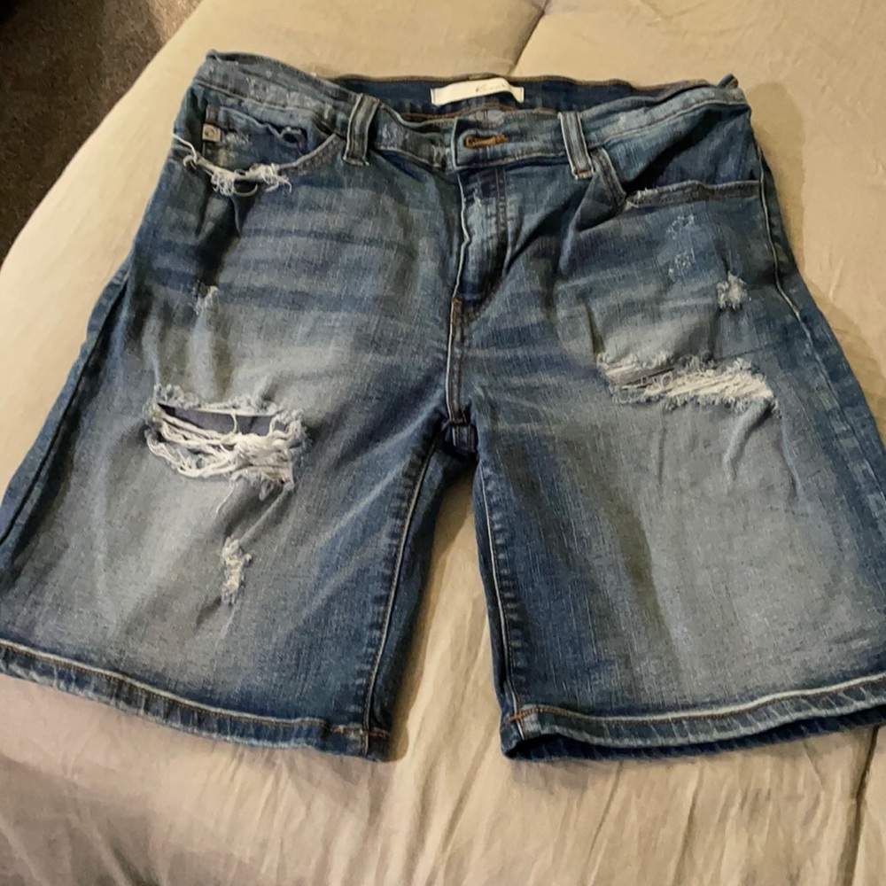 KanCan shorts